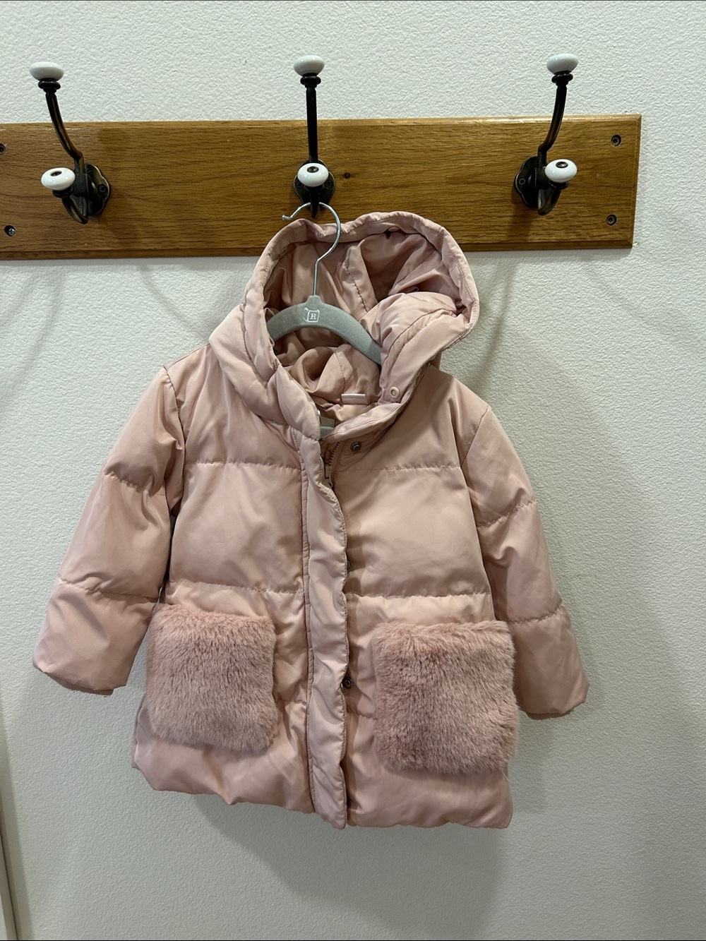 Zara Light Pink Hooded Puffer Coat with Faux-Fur Pockets